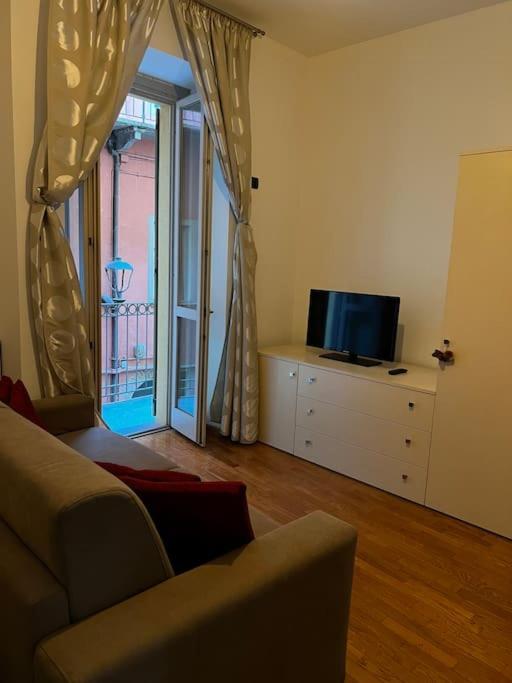 Ferienwohnung Il Grappolo D'Alba Exterior foto